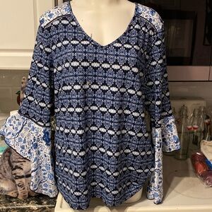 B womens Como vintage casual stretch pull over plus size top 1 X